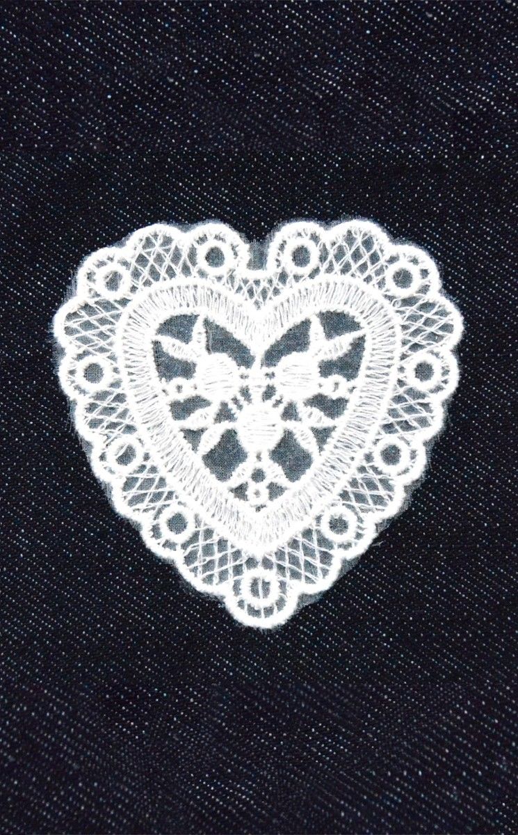 Ki-Sign Naprasow. Koronkowa Serce 1