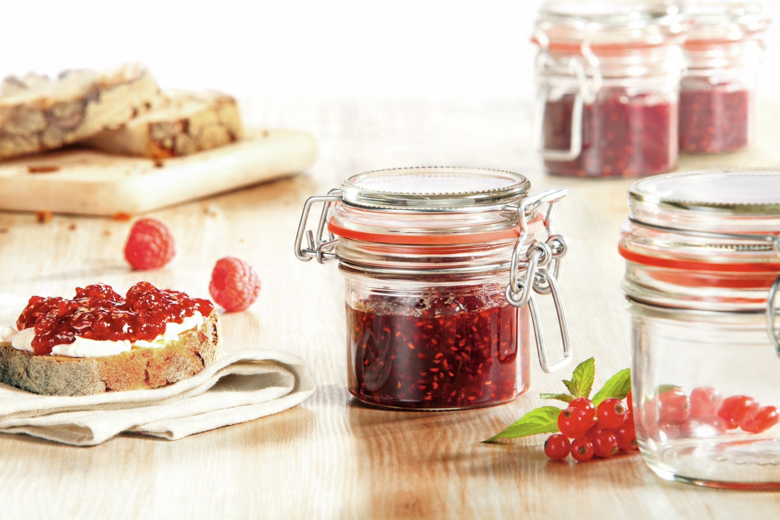 Leifheit LEIFHEIT Hermetyczny słoik szklany 135ml 4006501031907