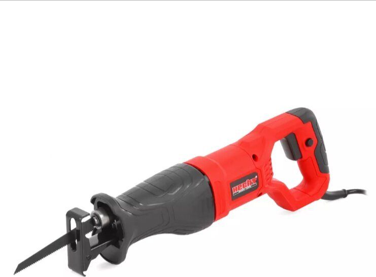 Piła szablasta Hecht 1571 710 W