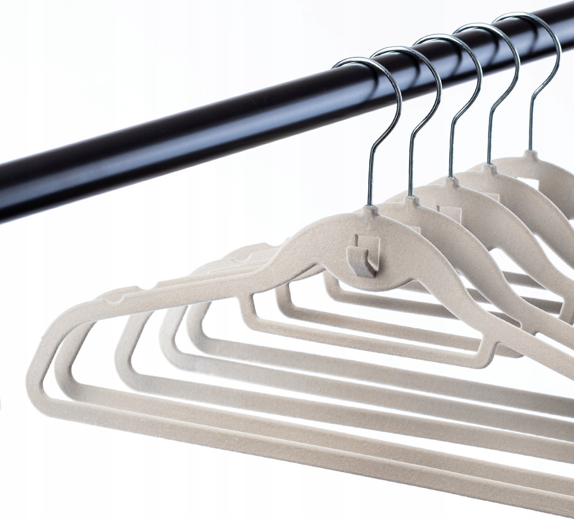 Kadax Wieszaki Na Ubrania Flokowane 5 sztuk Jasnoszare