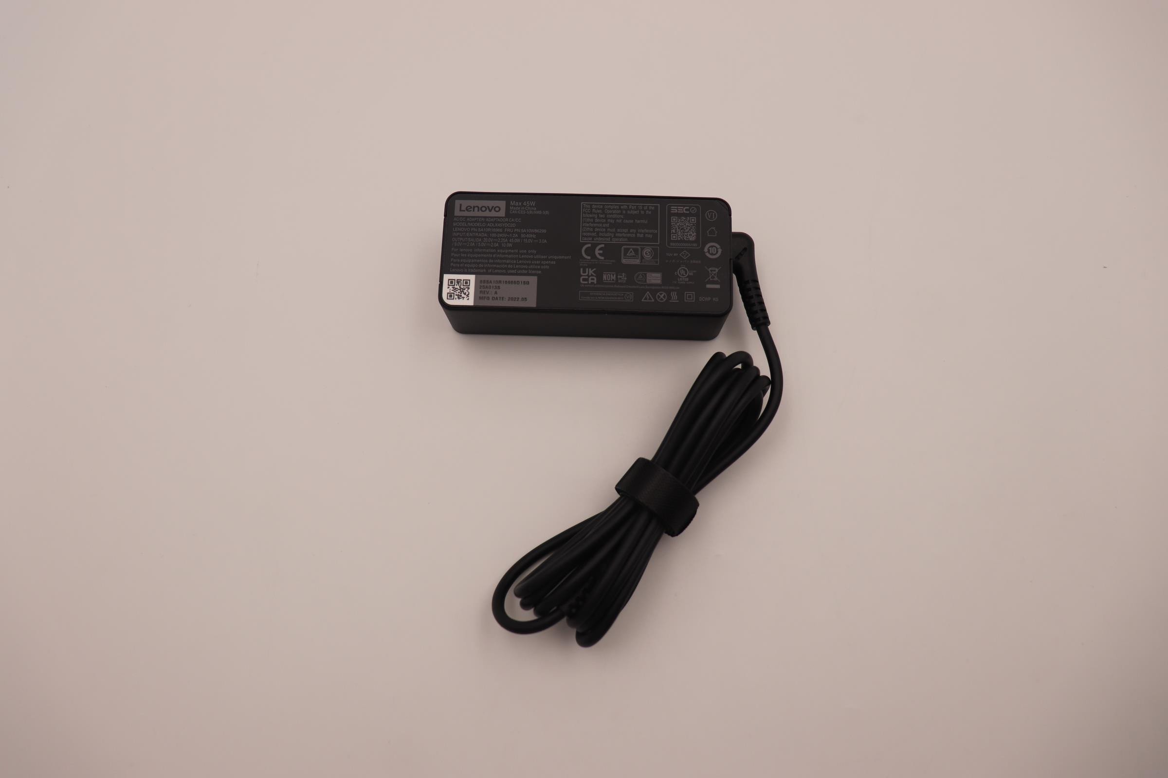 Lenovo 5A10W86299 adapter zasilający/ inwentor Wewnętrzna 45 W Czarny