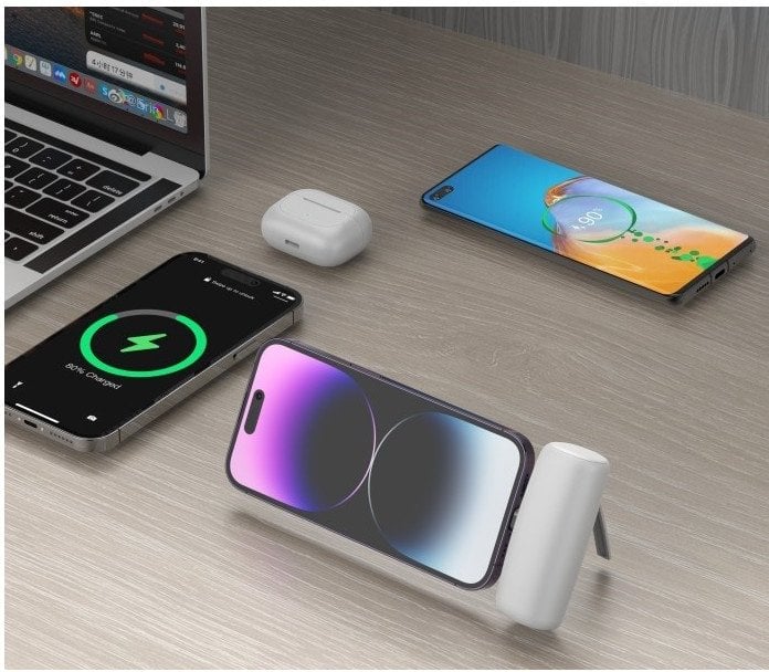 rebeltec Powerbank P5 PLUG-IN (5 000mAh 10W) bezpośrednie podpięcie do telefonu za pomocą złącza USB-C