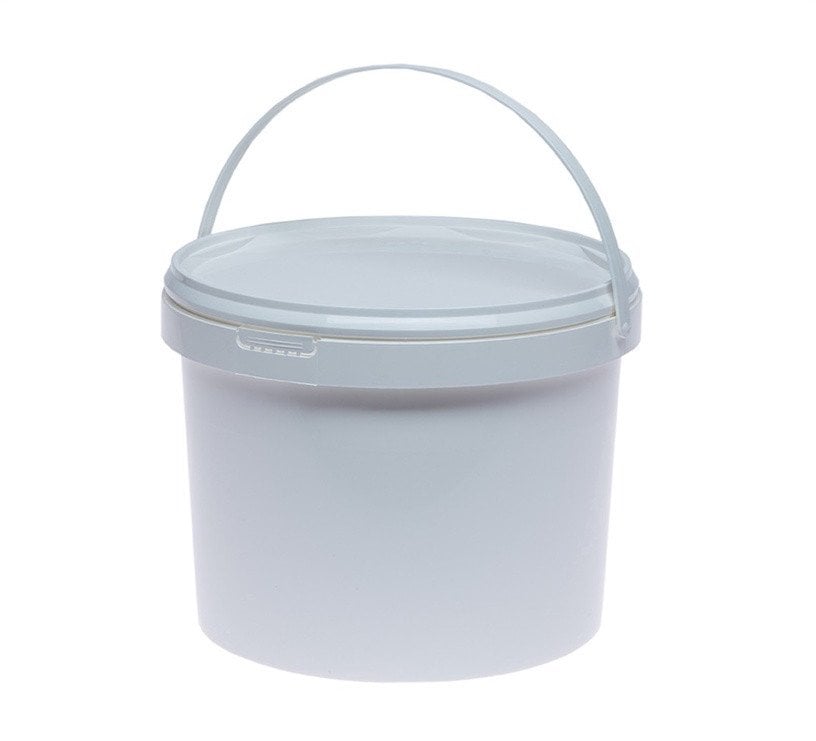 BUCKET PLASTIC FOOD WITH COVER 5,5 L