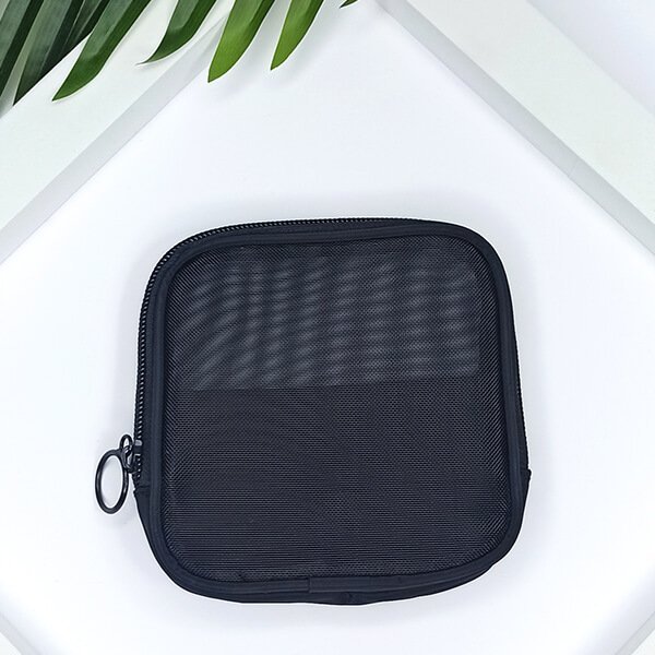 Kosmetyczka na drobiazgi z siateczki na zamek YEYE