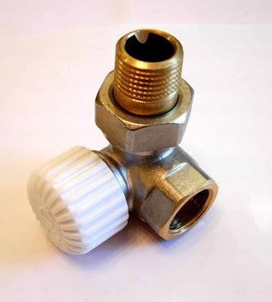 Vario Term kątowy, lewy zawór grzejnikowy MASTER nikiel 000M772A001