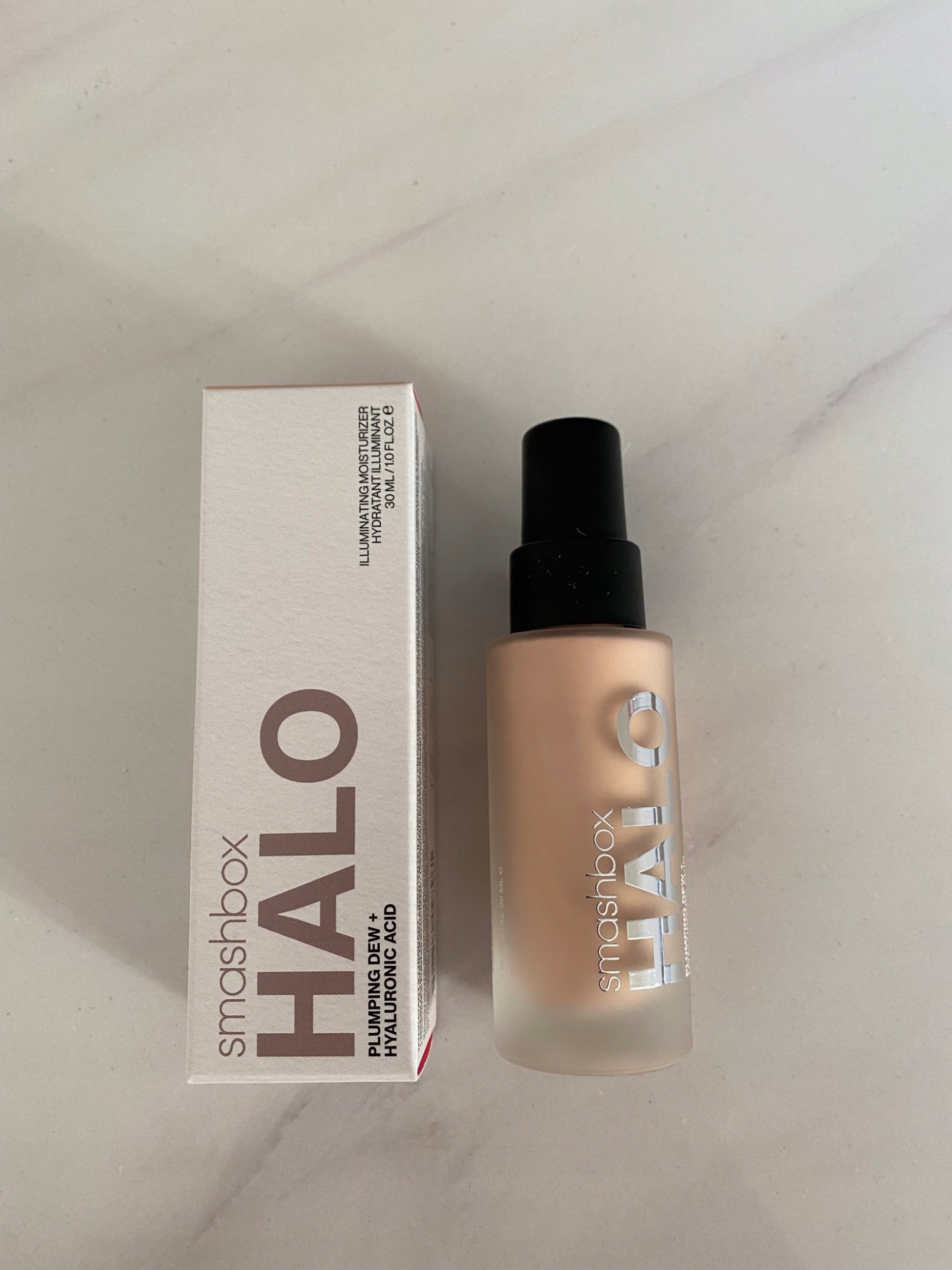 Smashbox Halo Plumping Dew + Hyaluronic ACID 30ml.