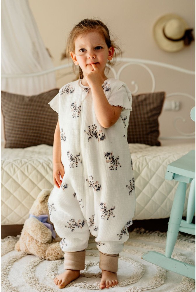 Aptel Śpiworek muślinowy ze skarpetkami , letni od 2 do 4 lat - WESOŁA ZEBRA 0.5 TOG