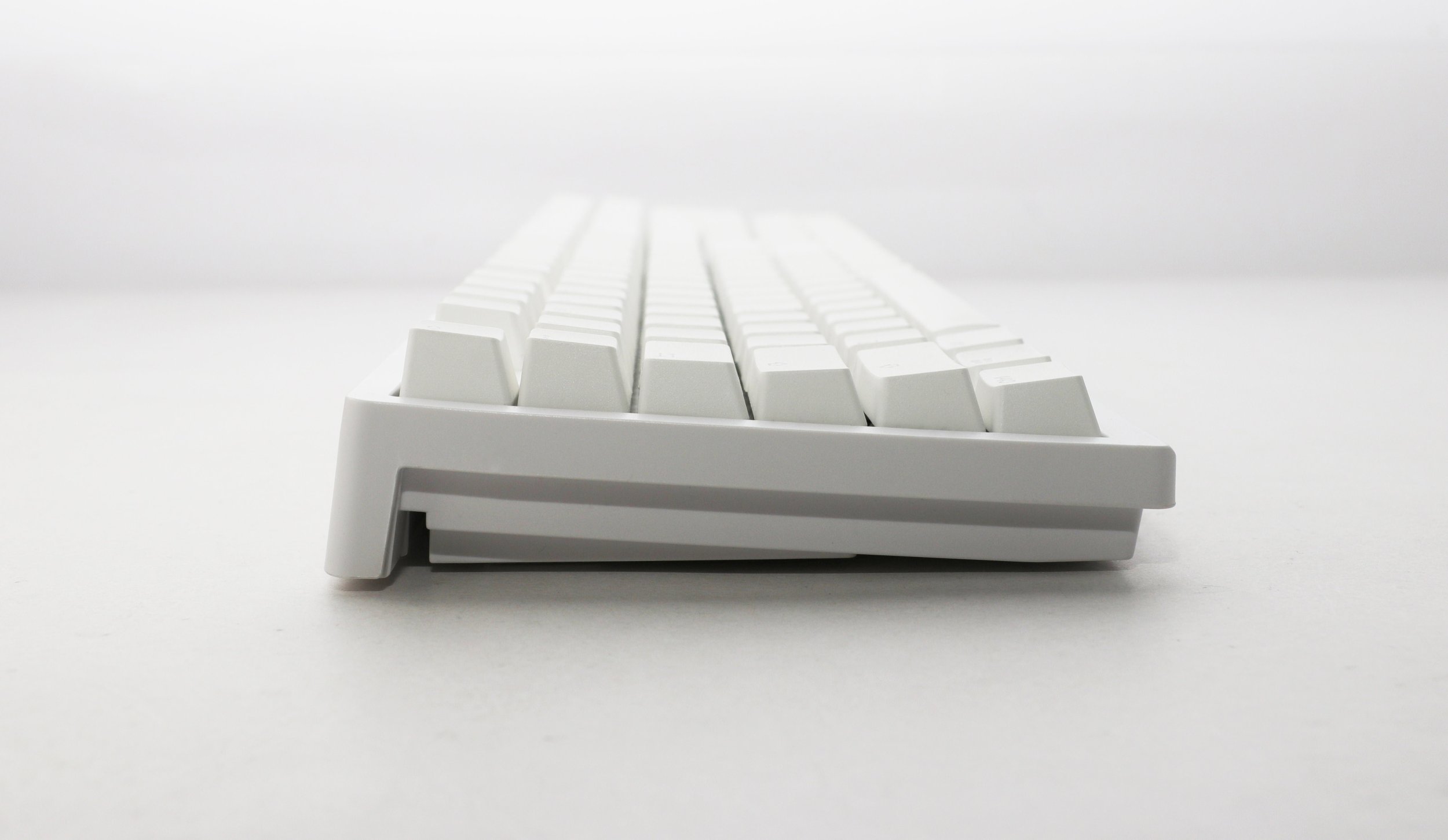 Klawiatura Ducky Ducky Zero 6108 Pure White Wireless Gaming Tastatur - MX2A Blue (US)