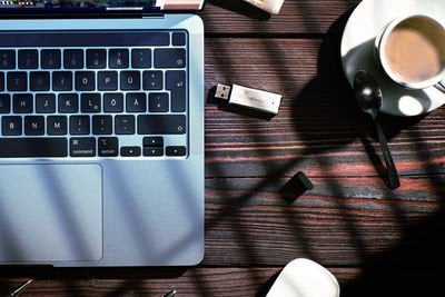 MediaRange MR1901, 64 GB, USB Type-A, 3.2 Gen 1 (3.1 Gen 1), 200 MB/s, Cap, Black, Silver