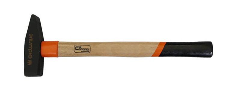 Corona Młotek ślusarski rączka drewniana 500g (C2405)