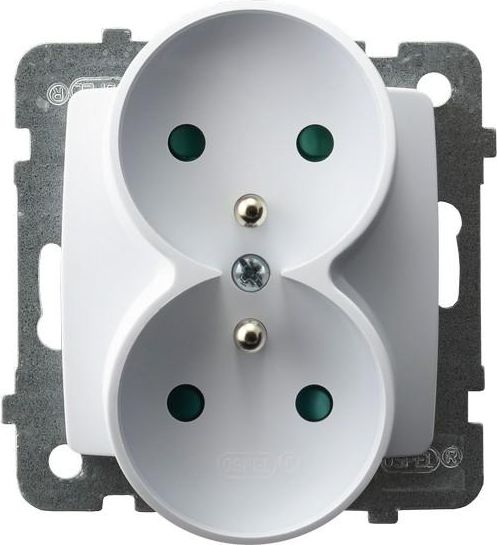 Ospel Gniazdo Karo podwójne z uziemieniem i przesłonami białe (GP-2SRZP/m/00)