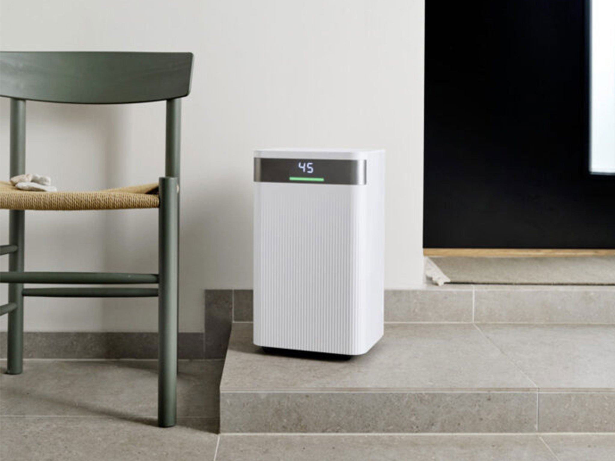 Mill Dehumidifier | MDH12 | Power 200 W | Suitable for rooms up to 8-15 m² | Water tank capacity 2 L | White
