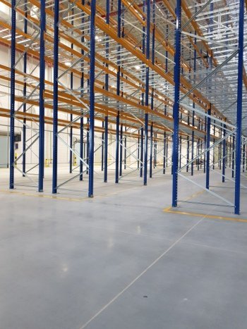 Hempel Hempel Brilliant Gloss 19990 Black 0,75 l