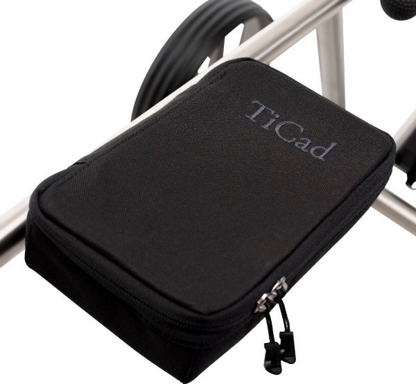 TICAD morele TiCad, torebka i pokrowiec na kartę wyników