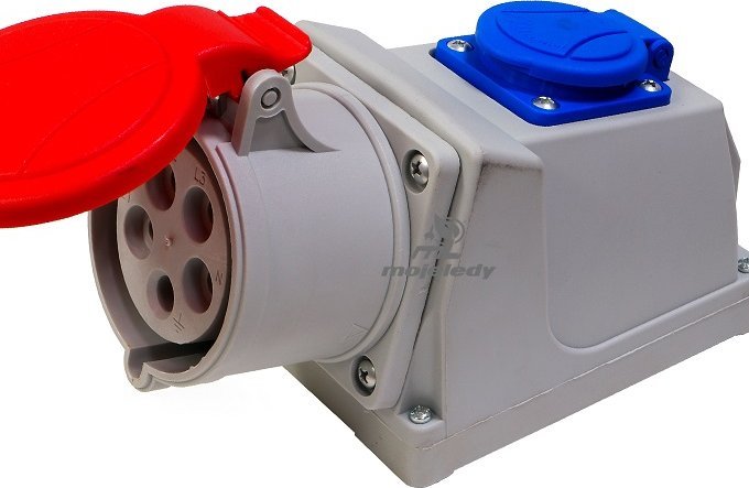 PCE Gn stałe KOMBI 5P 32A 1x230V GSC 32/5 IP44 921845