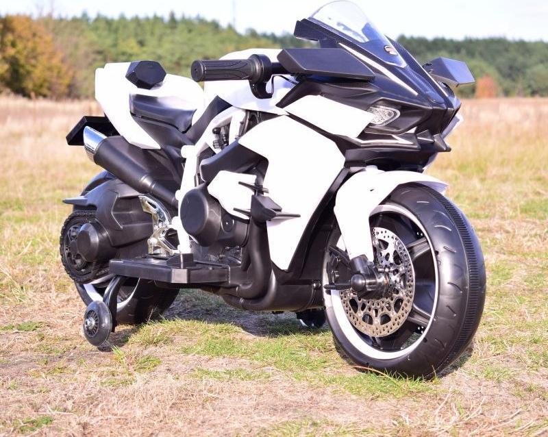 Import SUPER-TOYS SUPER ŚCIGACZ 12 V, NOWOCZESNA BRYŁA, ŚWIECĄCE KOŁA, GAZ W MANETCE, DWA SILNIKI/MOTOR-H