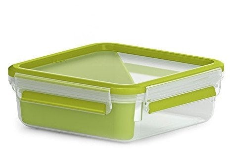 Emsa Lunch- und Snackbox mit praktischem Einsatz und Deckel.