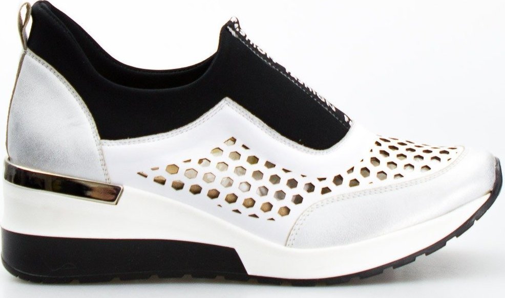 AGA Sneakersy ażurowe skórzane czarne Aga-38