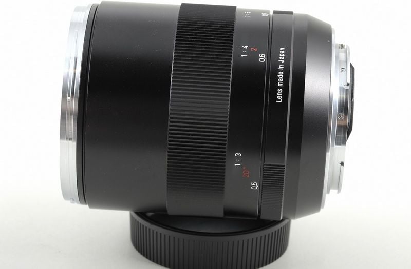 Obiektyw Zeiss Canon EF 100 mm F/22