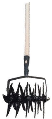 LAWN CULTIVATOR WITH HANDLE 160CM 556