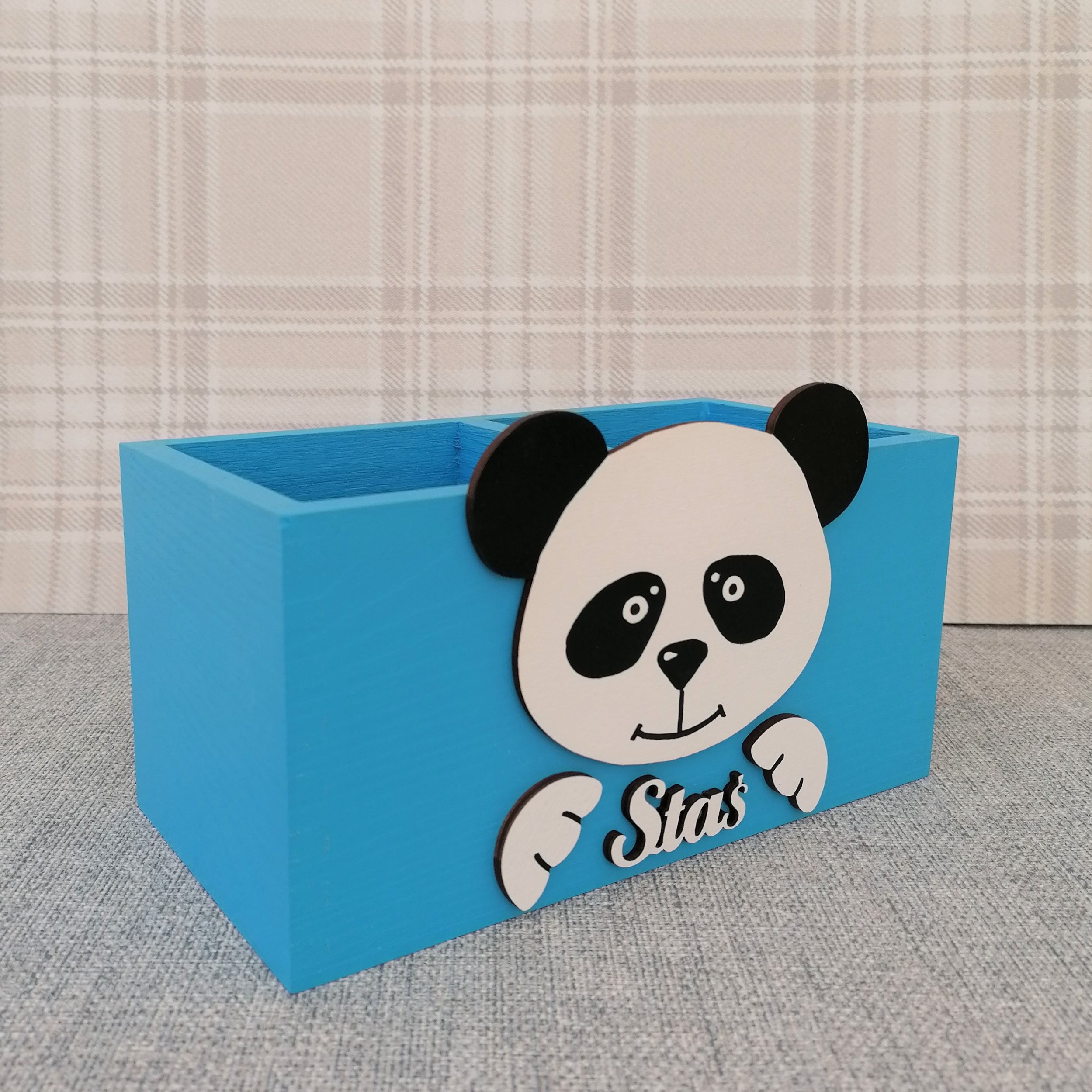 Przybornik na kredki O2K20