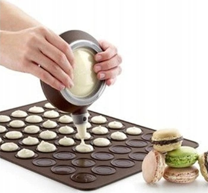 Brunbeste FORMA DO PIECZENIA CIASTECZEK FRANCUSKICH MAKARONIKÓW 30 SZT BRUNBESTE BB-1098