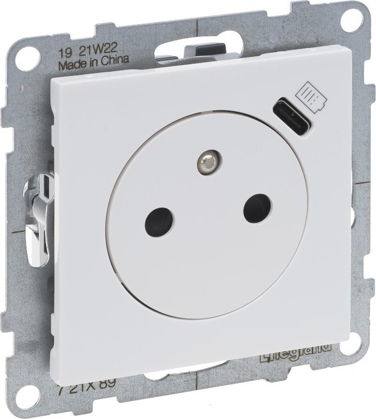 Legrand SUNO - Gniazdo płaskie 2P+Z - 16 A - z USB Typ - C - 1,5 A - zaciski automatyczne - z przesłoną, Biały - Legrand 721189 himp