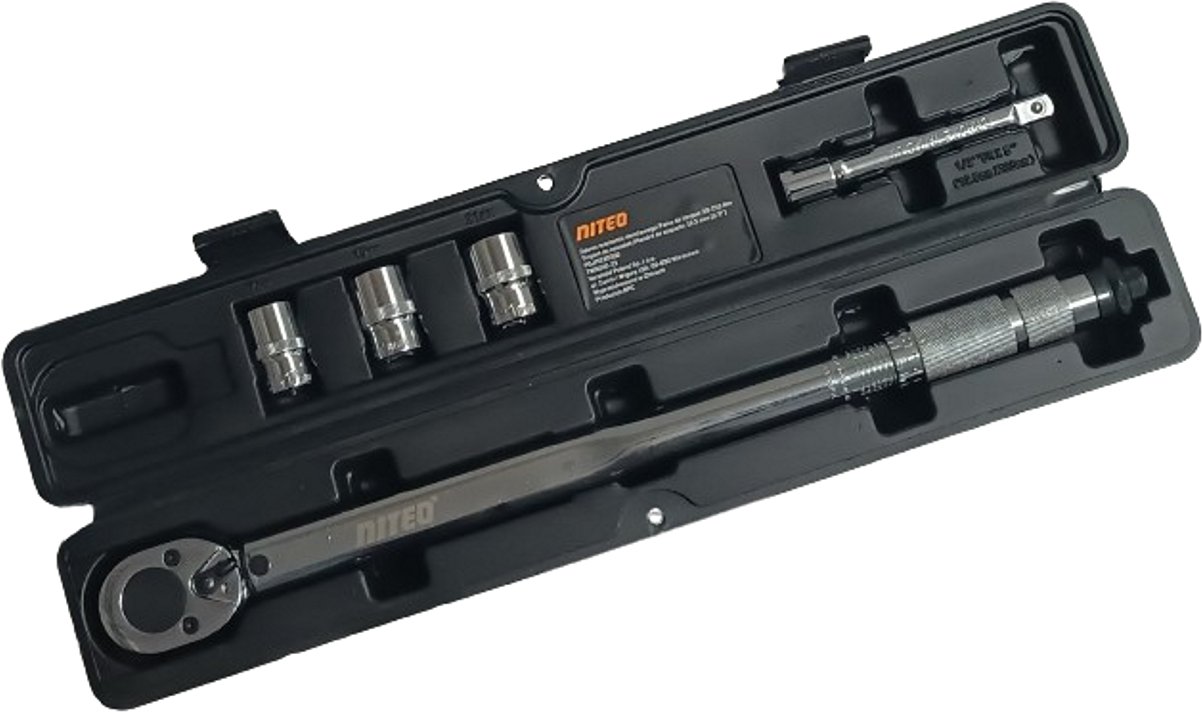 Klucz dynamometryczny z nasadkami NITEO 28-210Nm