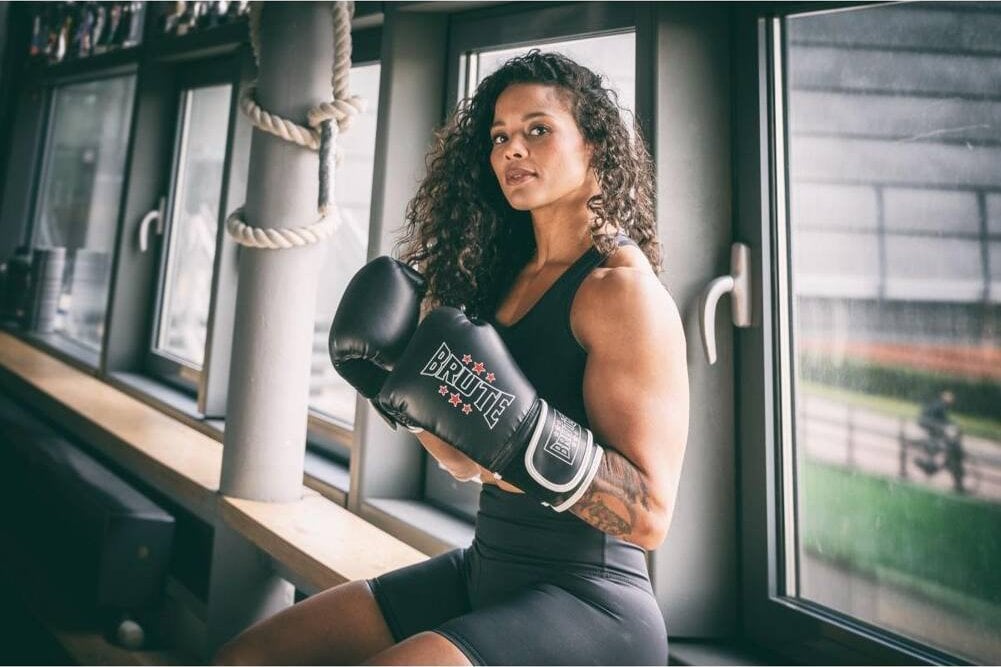 BRUTE RĘKAWICE BOKSERSKIE BRUTE CLASSIC R.12OZ