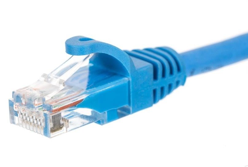 NetRack patchcord RJ45 osłonka zalewana kat. 6 UTP 0.5m Niebieski (BZPAT0P56B)