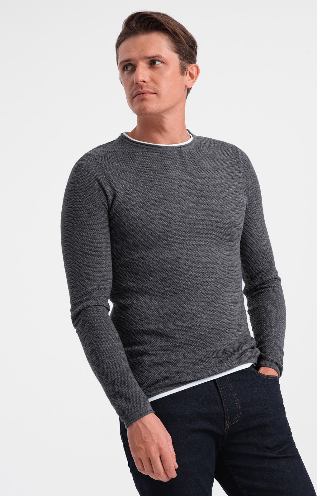 Ombre Bawełniany sweter męski z okrągłym dekoltem - grafitowy melanż V2 OM-SWSW-0103 S