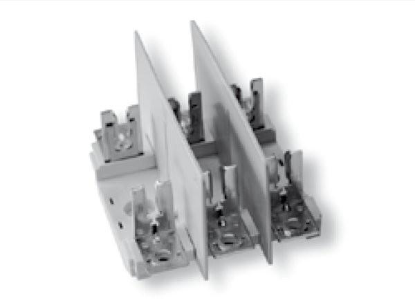 Apator Podstawa bezpiecznikowa wykonanie 3-biegunowe zaciski kablowe śrubowe M8 PBD003 690V 160A 1115281042T