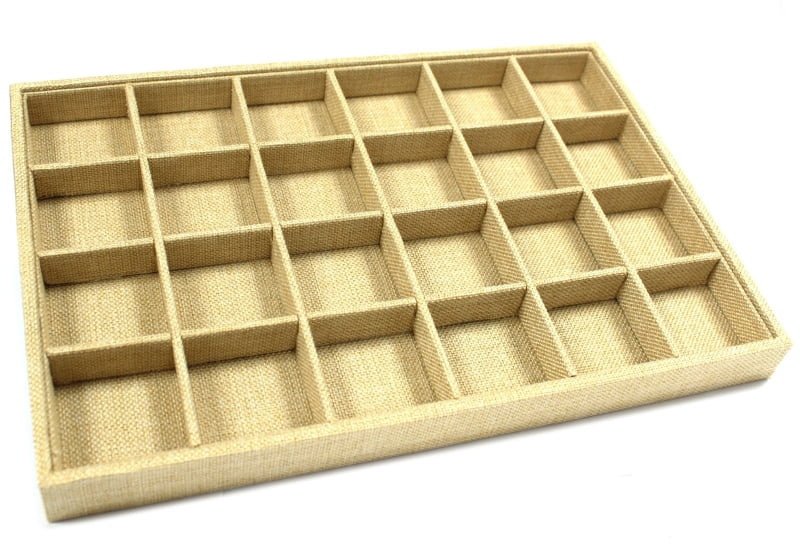 Tacka na biżuterię - 24 przegródki