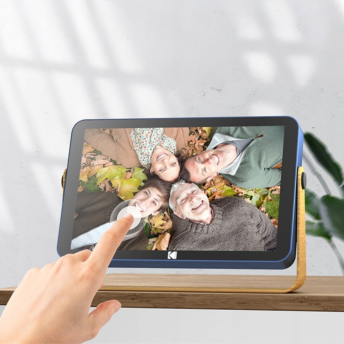 Ramka cyfrowa Kodak RWF-108V WiFi niebieski