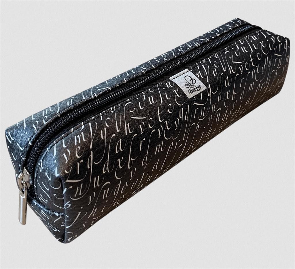 Piórnik Bee-bee Piórnik prostokąt Literki