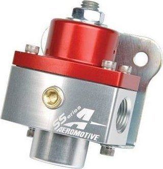 Aeromotive Regulator ciśnienia paliwa Aeromotive SS Carburetor 750HP 3/8" NPT Czerwony