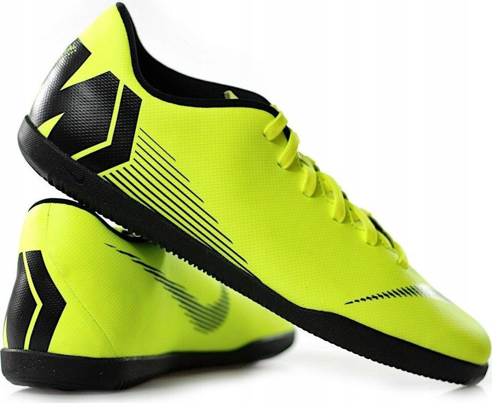 BUTY NIKE HALÓWKI MERCURIAL VAPOR 12 CLUB IC AH7385-701