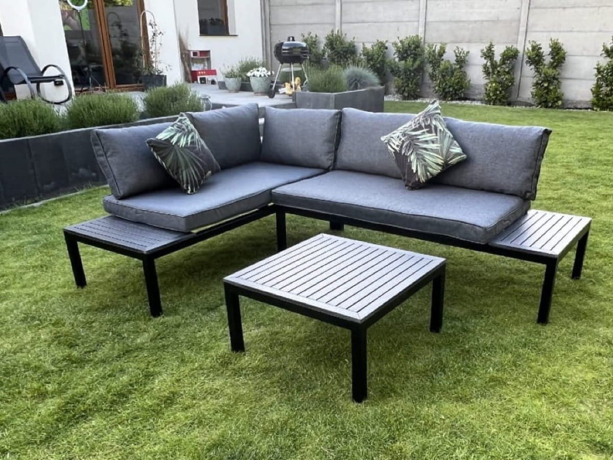 Narożnik Balkonowy Stalowy Stolik Kawowy 2 Sofy z Oparciami Czarny