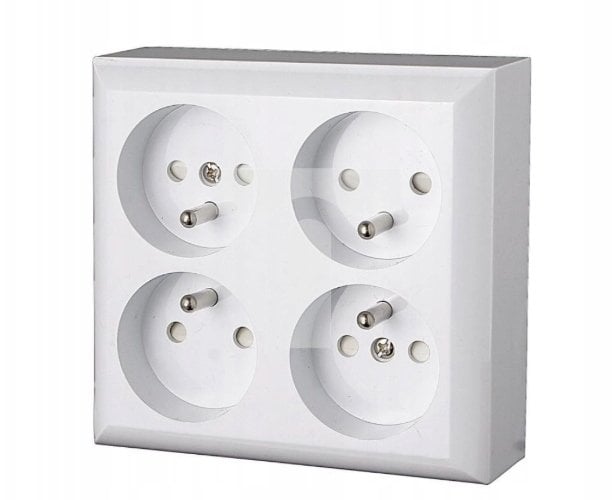 Düwi Gniazdo czterokrotne natynkowy z uziemieniem, IP20, biały, GAO 20457