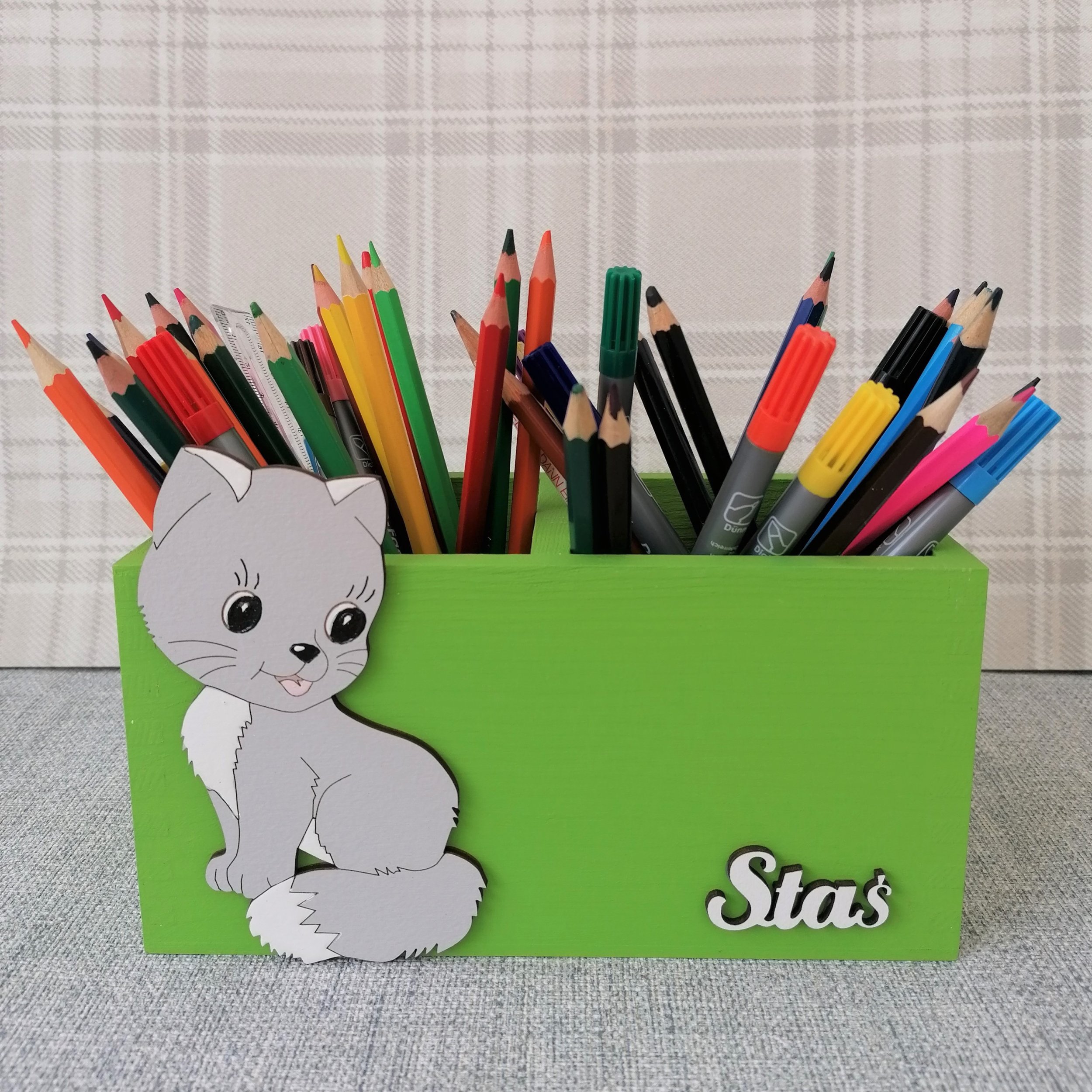 Przybornik na kredki O2K26