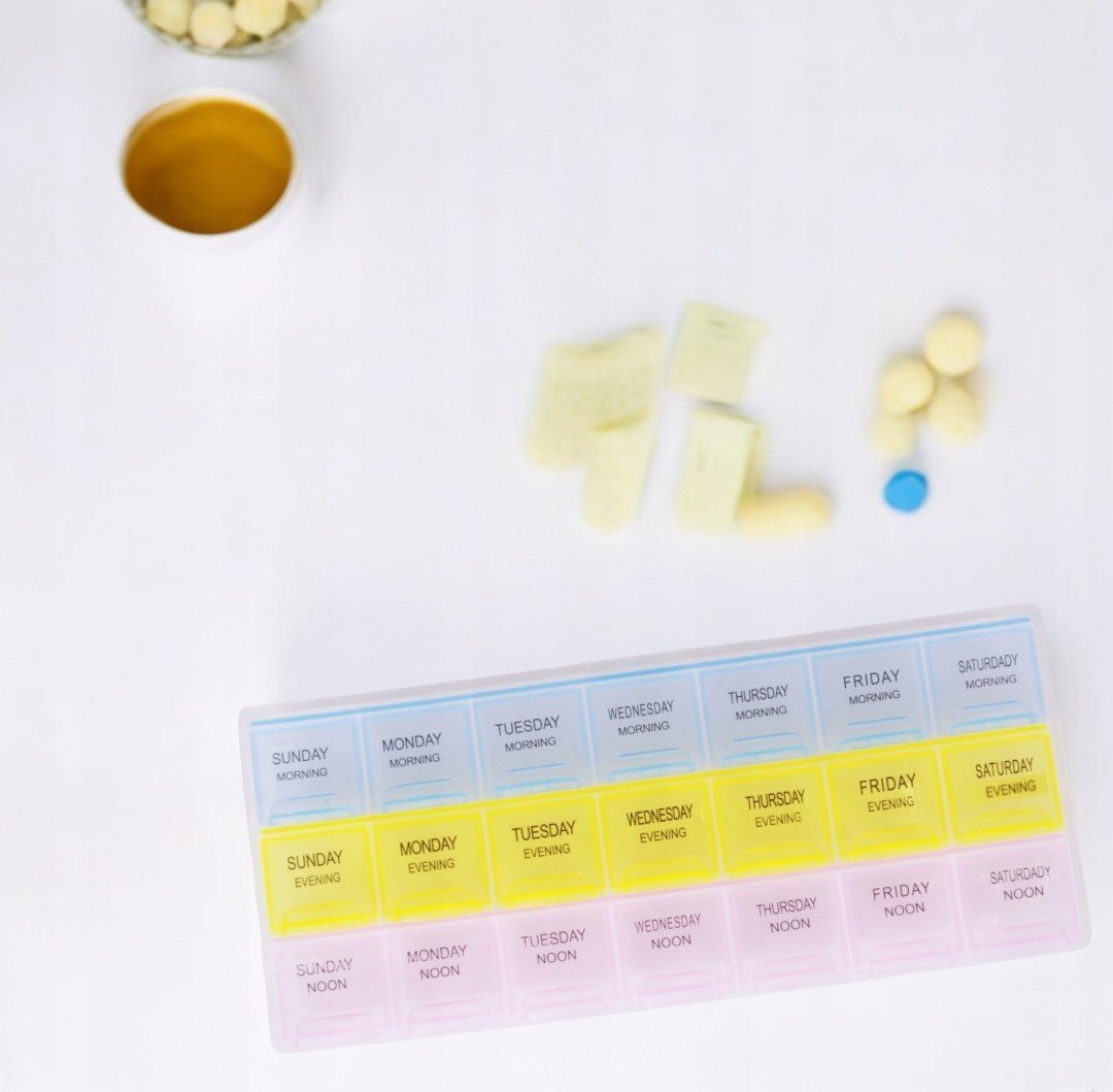 PrzydaSie Organizer Na Leki Kasetka Pojemnik Tabletki 7 Dni