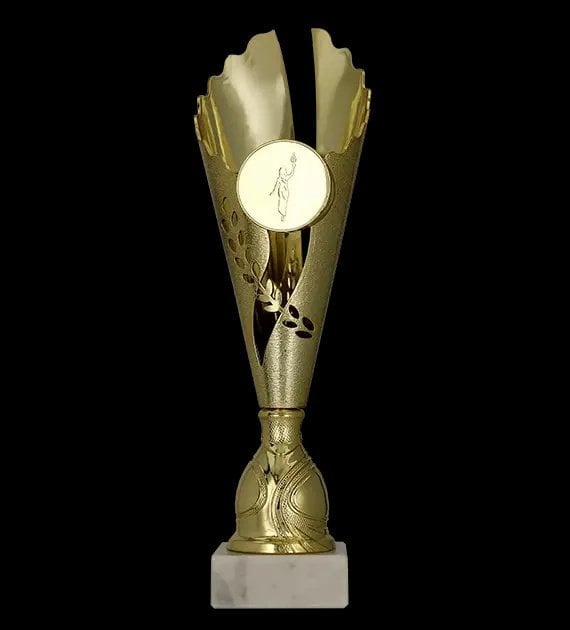 Victoria Sport Puchar plastikowy złoty