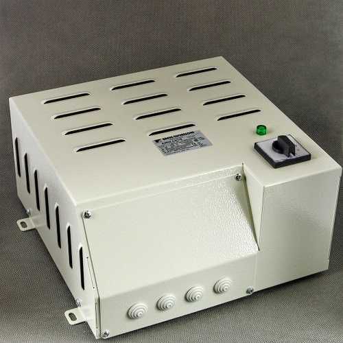 BREVE Regulator trójfazowy IP21 5-stopniowa regulacja 1,5 -14A (17886-9989)