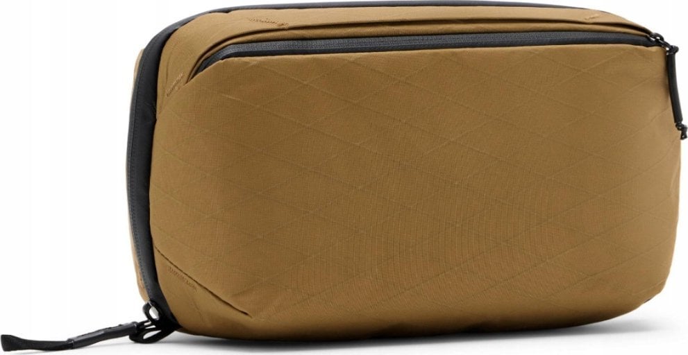 Peak Design Wash Pouch -toilettilaukku, hiekanruskea
