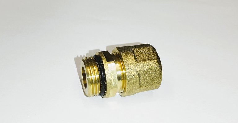 AQUER Złączka rozłączna Aquer PEX ZGZ1612OR TK z oringiem do rury PEX 1/2"x16 GZ