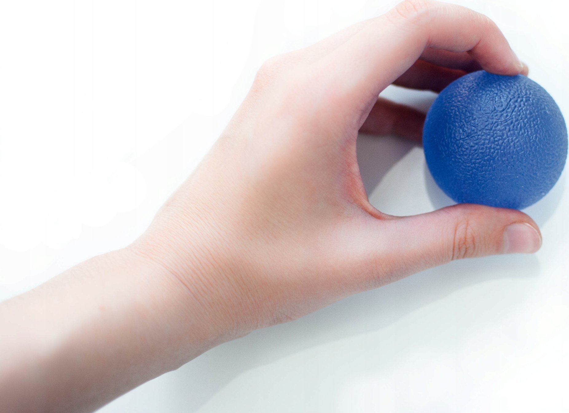 MDH Piłeczka żelowa do rehabilitacji dłoni - Niebieska