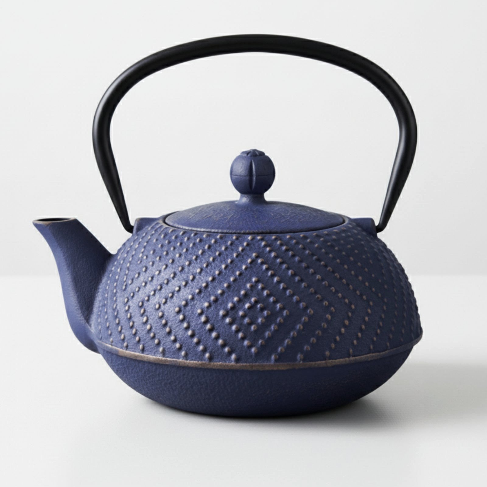 Czajnik żeliwny z zaparzaczem KAMIN, 900 ml