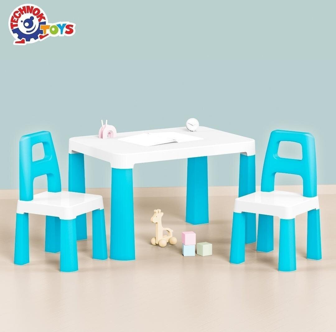 Stół dziecięcy niebieski z dwoma krzesełkami