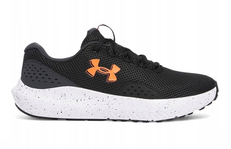 BUTY SPORTOWE MĘSKIE UNDER ARMOUR CHARGED SURGE 3027000-004