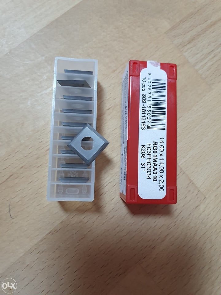 Nóż RG01MAA310 14X14X2